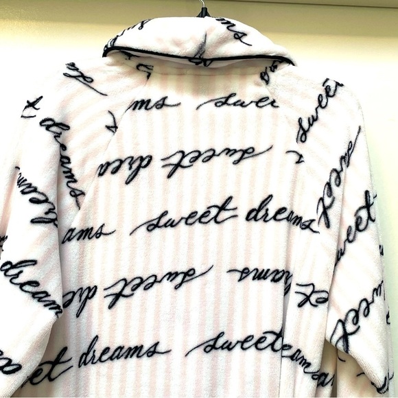 Victoria Secret Short Cozy Robe Size Medium/Large - Picture 6 of 8